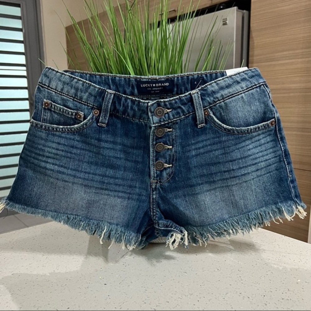 ¡ Lucky 🍀 Brand jean short !